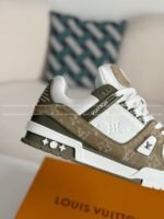 LOUIS VUITTON TRAINER SNEAKERS - Image 9
