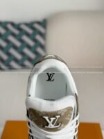 LOUIS VUITTON TRAINER SNEAKERS - Image 8