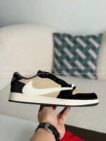 Travis Scott x Jordan Air Jordan 1 Low Golf6.0 Sneakers - Image 9