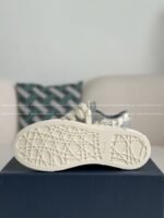 Dior B33 Leather Sneakers - Image 10