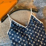 Lv Louis Vuitton new one-piece swimsuit - Image 4