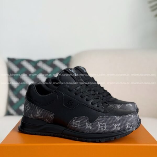 LOUIS VUITTON RUN AWAY CASUAL SHOES