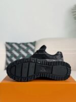 LOUIS VUITTON RUN AWAY CASUAL SHOES - Image 12