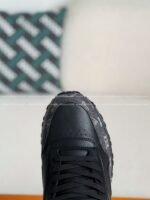 LOUIS VUITTON RUN AWAY CASUAL SHOES - Image 8
