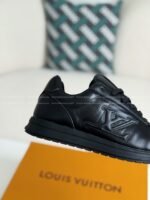LOUIS VUITTON AQUAN SPORTS SHOES SERIES - Image 9