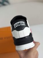 LOUIS VUITTON TRAINER SNEAKERS - Image 5