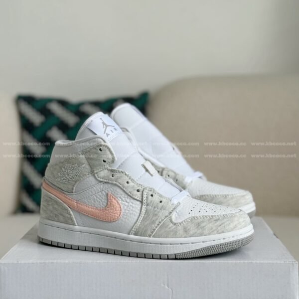 Jordan Air Jordan 1 Retro Basketball Shoes