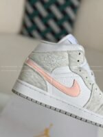 Jordan Air Jordan 1 Retro Basketball Shoes - Image 8