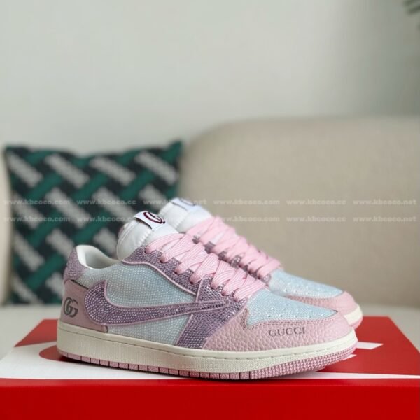 Jordan 1 x Gucci Hand-SetRhinestones Low Sneakers