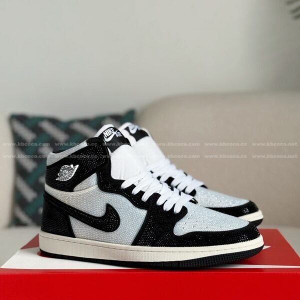 Jordan 1ne Hand-Set Rhinestones High Sakers