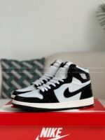 Jordan 1ne Hand-Set Rhinestones High Sakers - Image 3