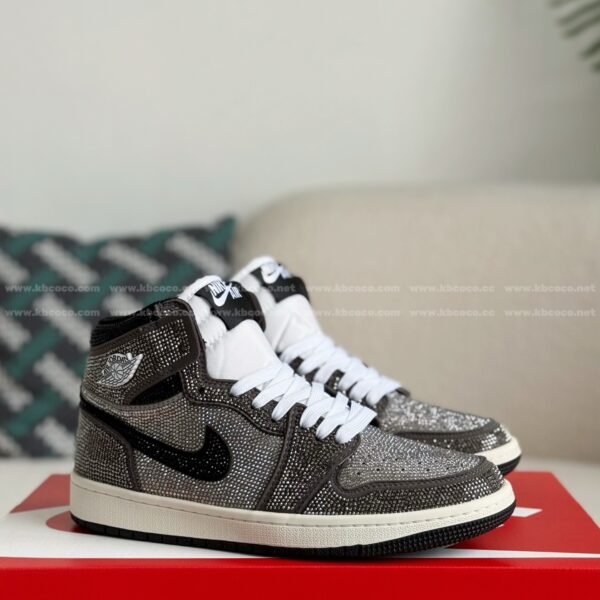Jordan 1 Hand-Set Rhinestones High Sneakers
