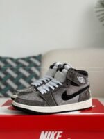 Jordan 1 Hand-Set Rhinestones High Sneakers - Image 3