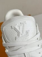 LOUIS VUITTON TRAINER SNEAKERS - Image 6