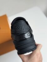 LOUIS VUITTON TRAINER SNEAKERS - Image 6