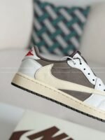 Travis Scott x Jordan Air Jordan 1 Low Golf 6.0 Sneakers - Image 11