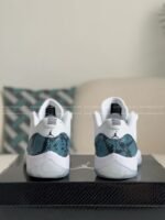 Jordan Air Jordan 11 Low Snakeskin - Image 3
