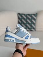 LOUIS VUITTON TRAINER SNEAKERS - Image 10