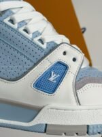 LOUIS VUITTON TRAINER SNEAKERS - Image 5