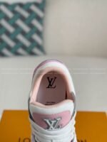 LOUIS VUITTON TRAINER SNEAKERS - Image 8