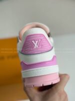 LOUIS VUITTON TRAINER SNEAKERS - Image 4