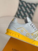 LOUIS VUITTON TRAINER SNEAKERS - Image 9