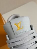LOUIS VUITTON TRAINER SNEAKERS - Image 6