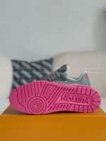LOUIS VUITTON TRAINER SNEAKERS - Image 11