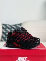 Nike Air Max Plus Casual Sneaker