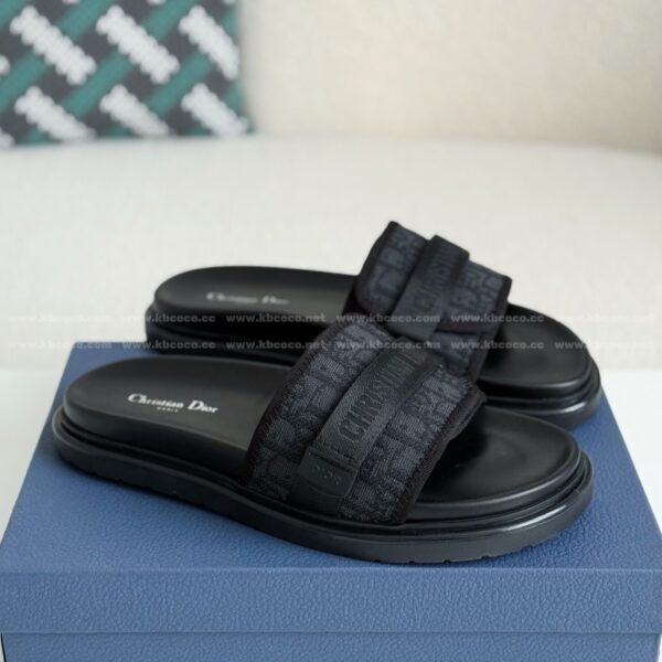 Dior Dway slippers