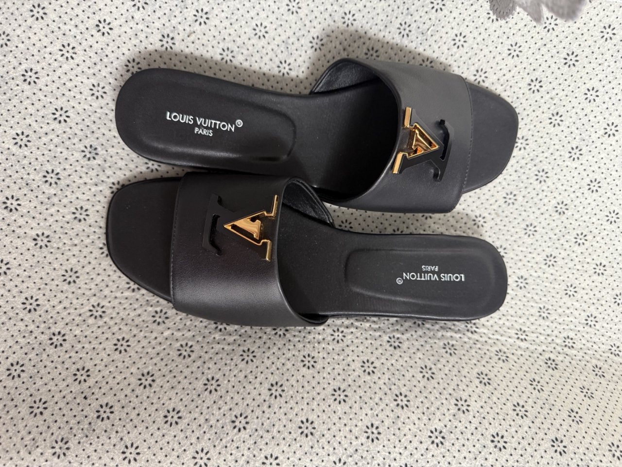 Louis Vuitton Women's Sandals photo review