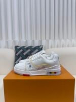 LOUIS VUITTON TRAINER SNEAKERS - Image 2
