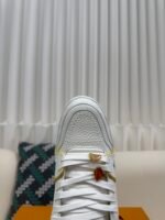 LOUIS VUITTON TRAINER SNEAKERS - Image 8