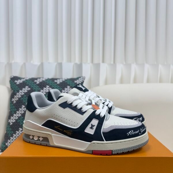 LOUIS VUITTON TRAINER SNEAKERS