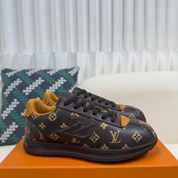 LOUIS VUITTON AQUAN SPORTS SHOES SERIES