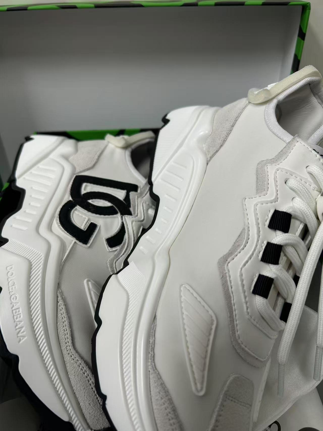 Dolce&Gabbana Sneakers photo review