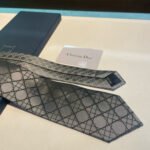 Dior CD embroidered label tie for men - Image 4