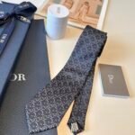 Dior Men's New Tie, 100% Top Handcrafted Customization - Image 4