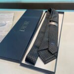 Dior Men's New Tie, 100% Top Handcrafted Customization - Image 3