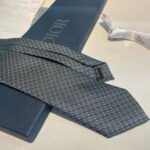 Dior Men's New Tie, 100% Top Handcrafted Customization - Image 8