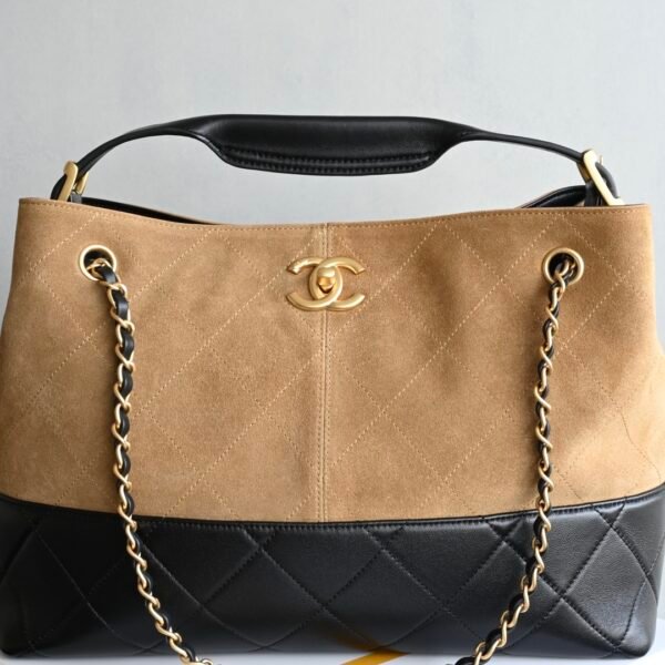 Chanel 𝟮𝟱𝗔 shopping bag𝗁𝗈𝖻𝗈 small size earthy yellow and black
