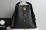 Chanel 𝟮𝟓𝐒 Hippie Shopping Bag Medium Black