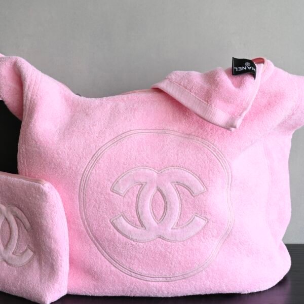 𝐂𝐡𝐚𝐧𝐞𝐥 𝟐𝟓𝐌 𝐂𝐨𝐜𝐨 𝐁𝐞𝐚𝐜𝐡 Beach bag