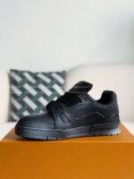 LOUIS VUITTON TRAINER SNEAKERS - Image 13