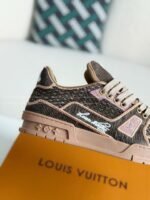 LOUIS VUITTON TRAINER SNEAKERS - Image 12