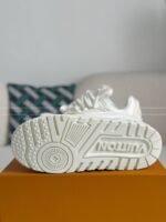 LOUIS VUITTON TRAINER MAXI SNEAKERS - Image 12
