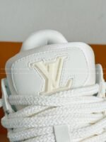 LOUIS VUITTON TRAINER MAXI SNEAKERS - Image 7