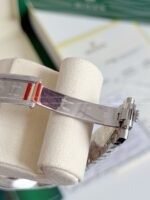 Rolex Land Rover Series Wristwatch,40mm - Image 6