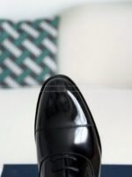 DlOR Men's Leather Shoes - Image 5