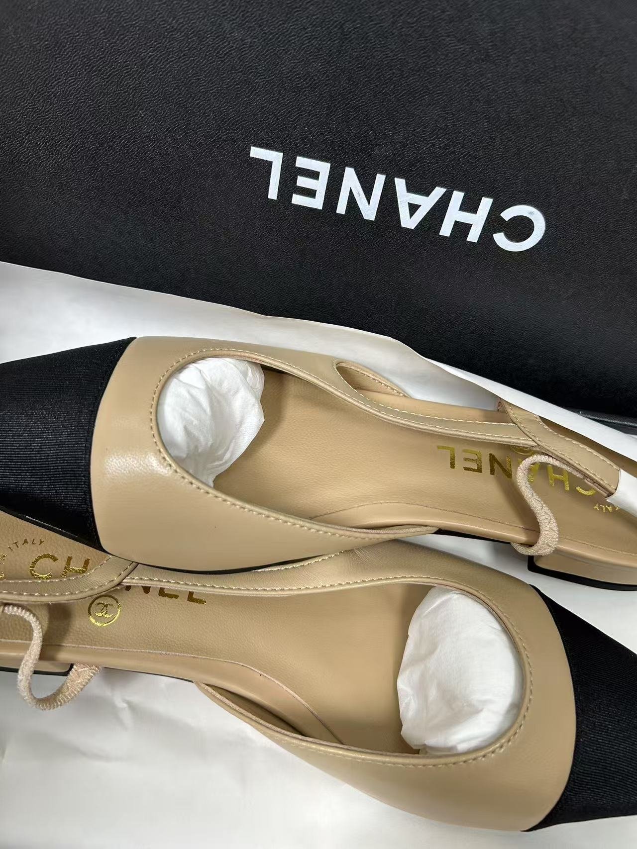 Chanel Colorblock Sandals / Heel Height: 2cm photo review